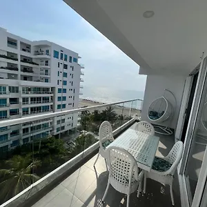 Hermoso Con Vista Al Mar Y Salida Directa A La Playa Cartagena